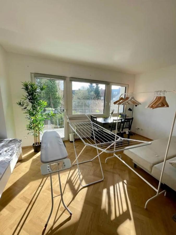 Cozy Apartment With Kitchen + Balcony New! Essen Zewnętrze zdjęcie